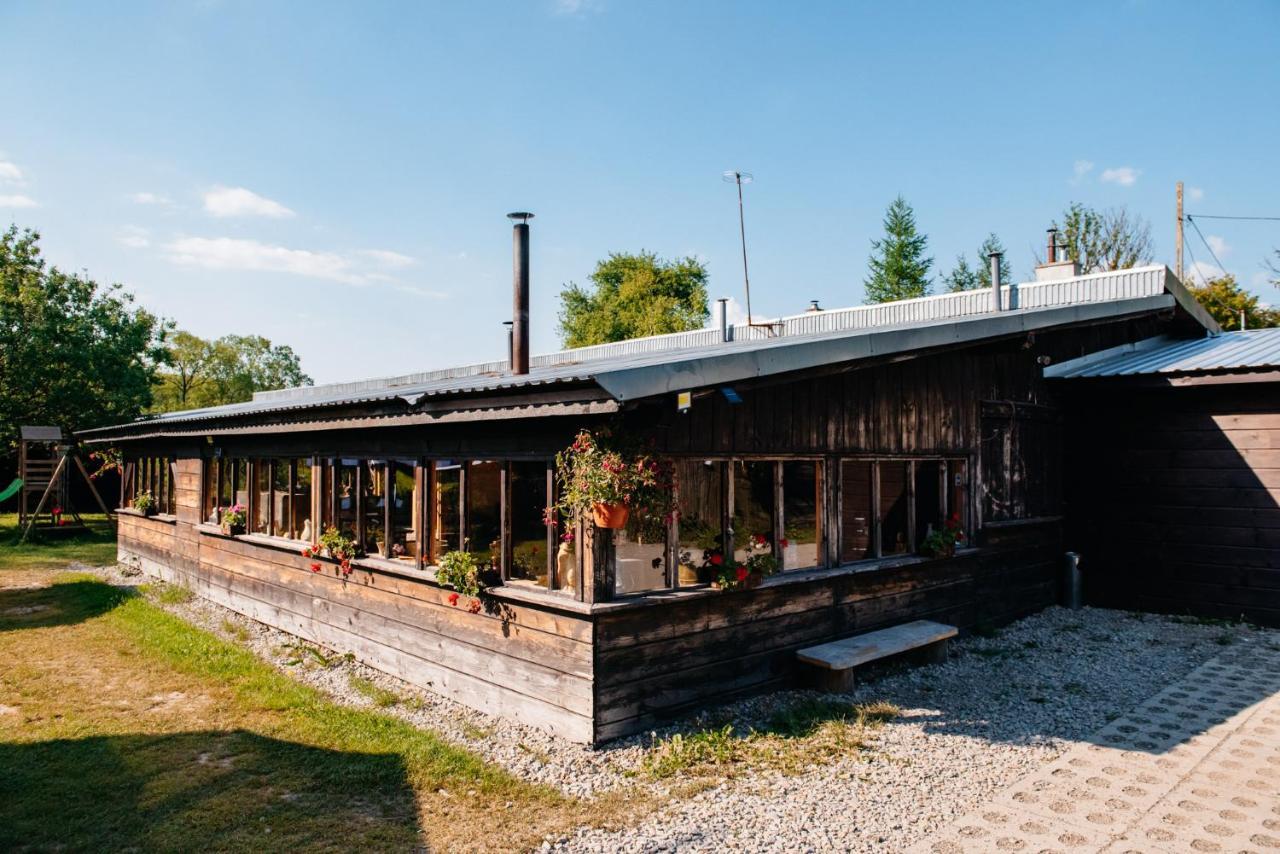 Zagroda Chryszczata Smolnik  Exterior photo